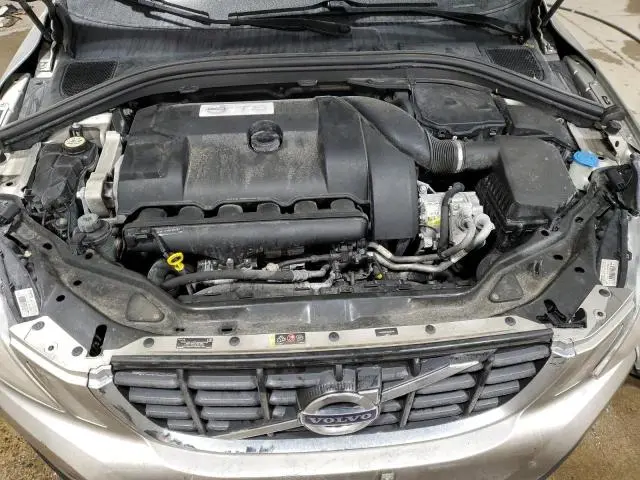 2013 VOLVO XC60 T6  