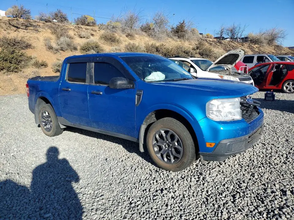 2022 FORD MAVERICK XL  