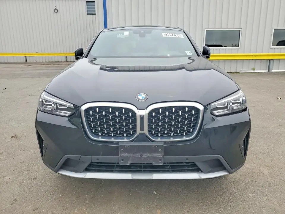 2025 BMW X4 XDRIVE30I  