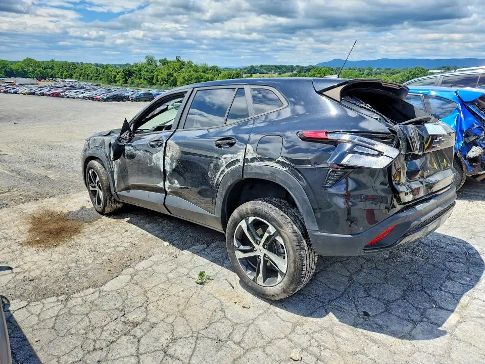 2025 CHEVROLET TRAX 1RS  