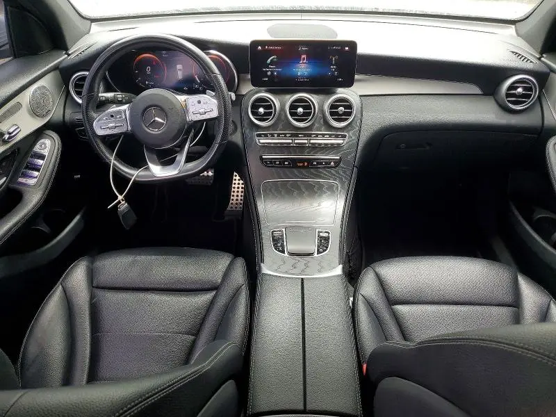 2020 MERCEDES-BENZ GLC 300  