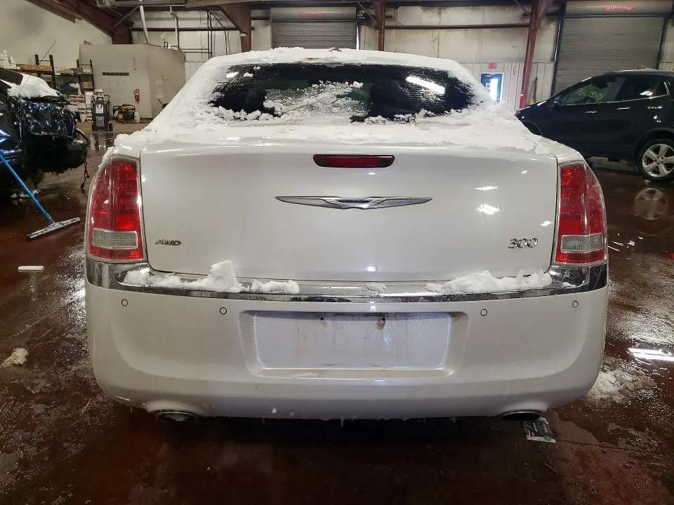 2014 CHRYSLER 300   