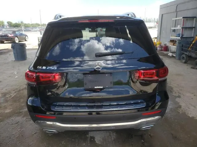 2021 MERCEDES-BENZ GLB 250  