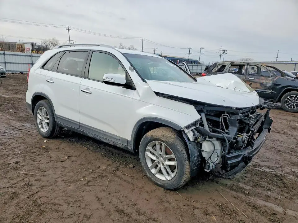 2014 KIA SORENTO LX  