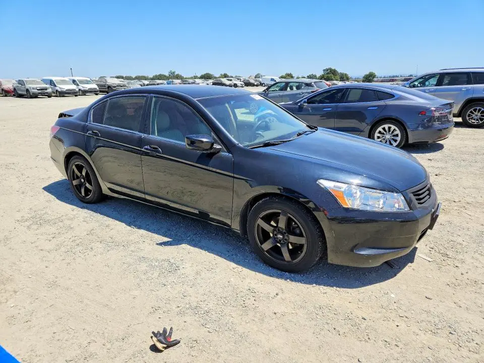 2010 HONDA ACCORD LX  