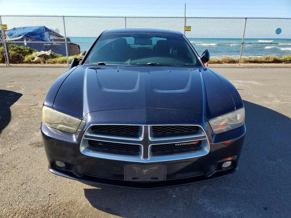 2012 DODGE CHARGER SXT  