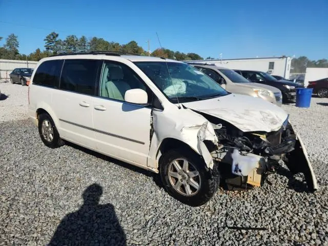 2010 CHRYSLER TOWN & COUNTRY TOURING PLUS  