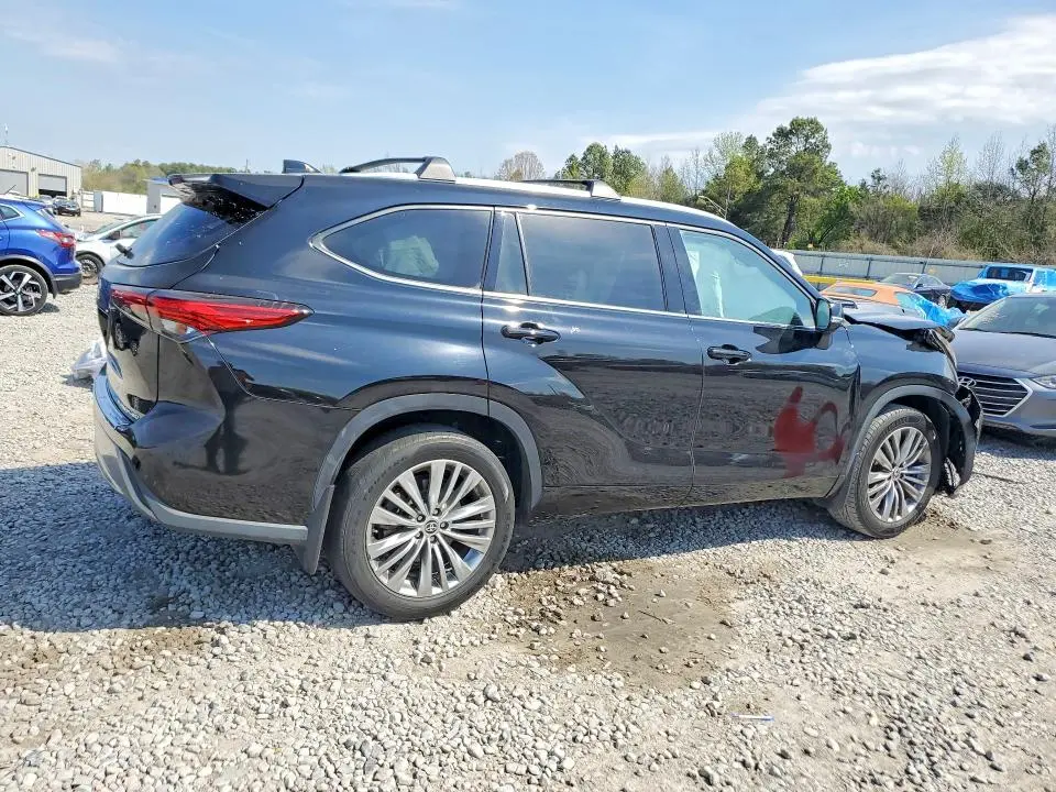 2021 TOYOTA HIGHLANDER PLATINUM  