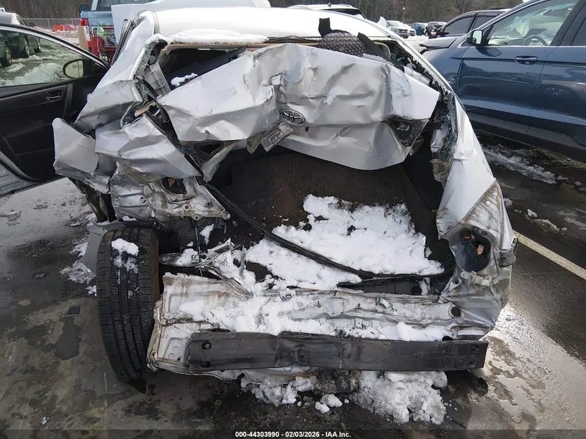 2017 TOYOTA COROLLA LE