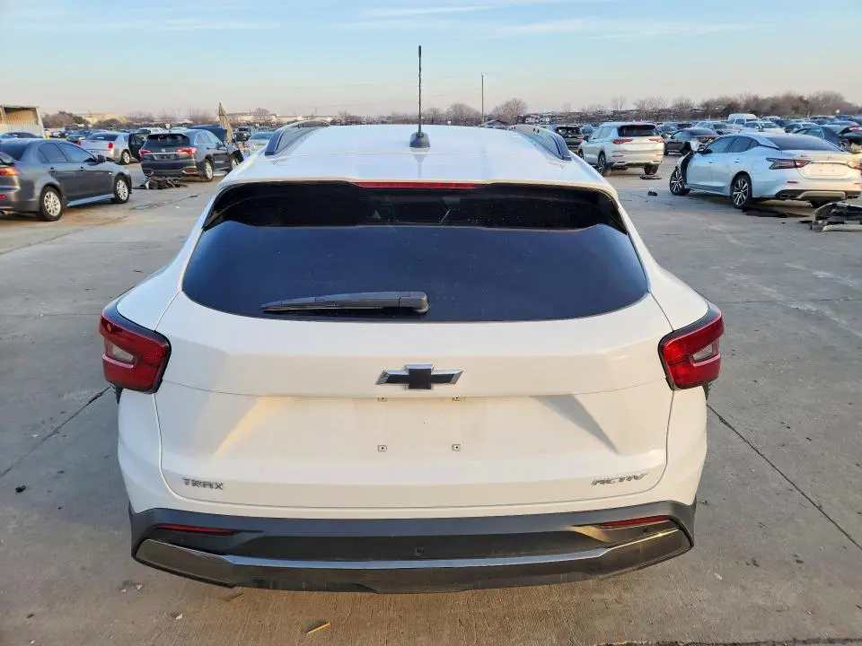 2025 CHEVROLET TRAX ACTIV  