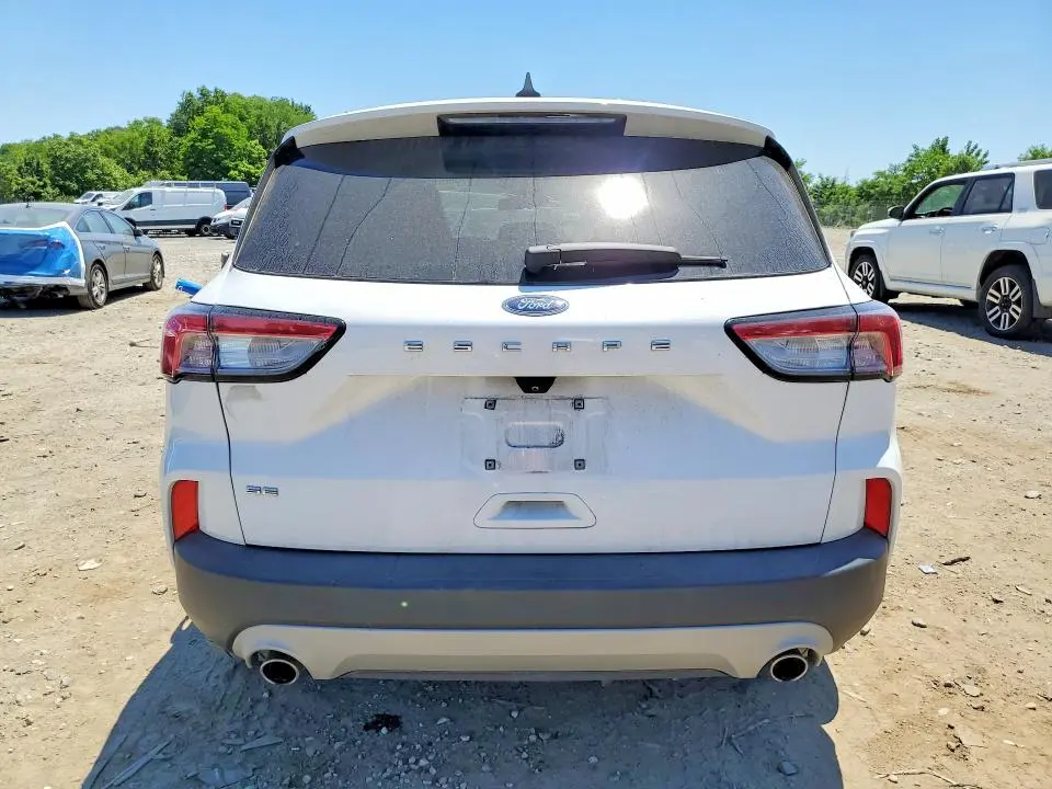 2022 FORD ESCAPE SE  