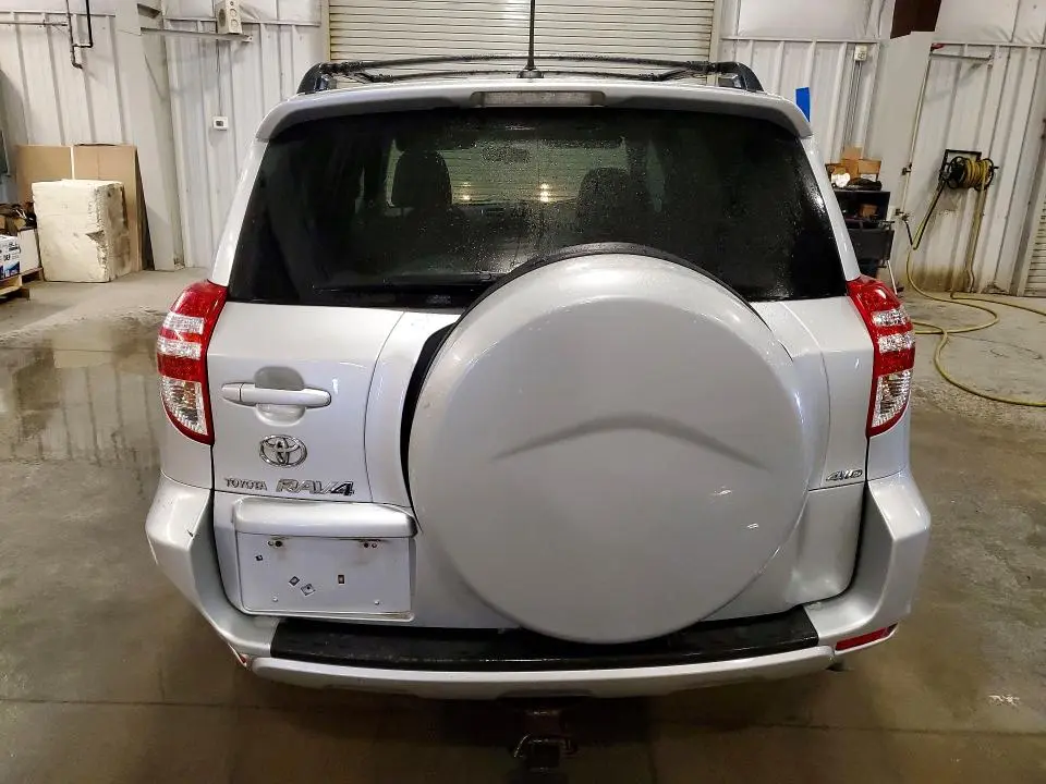 2010 TOYOTA RAV4 BASE  