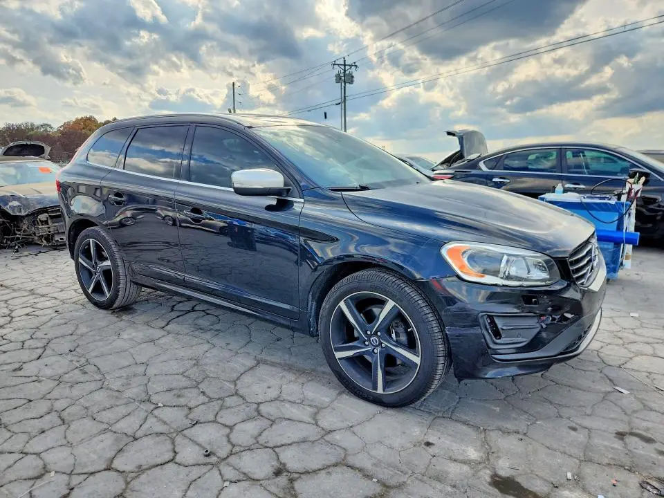 2014 VOLVO XC60 T6  