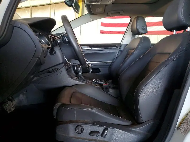 2015 VOLKSWAGEN GOLF   
