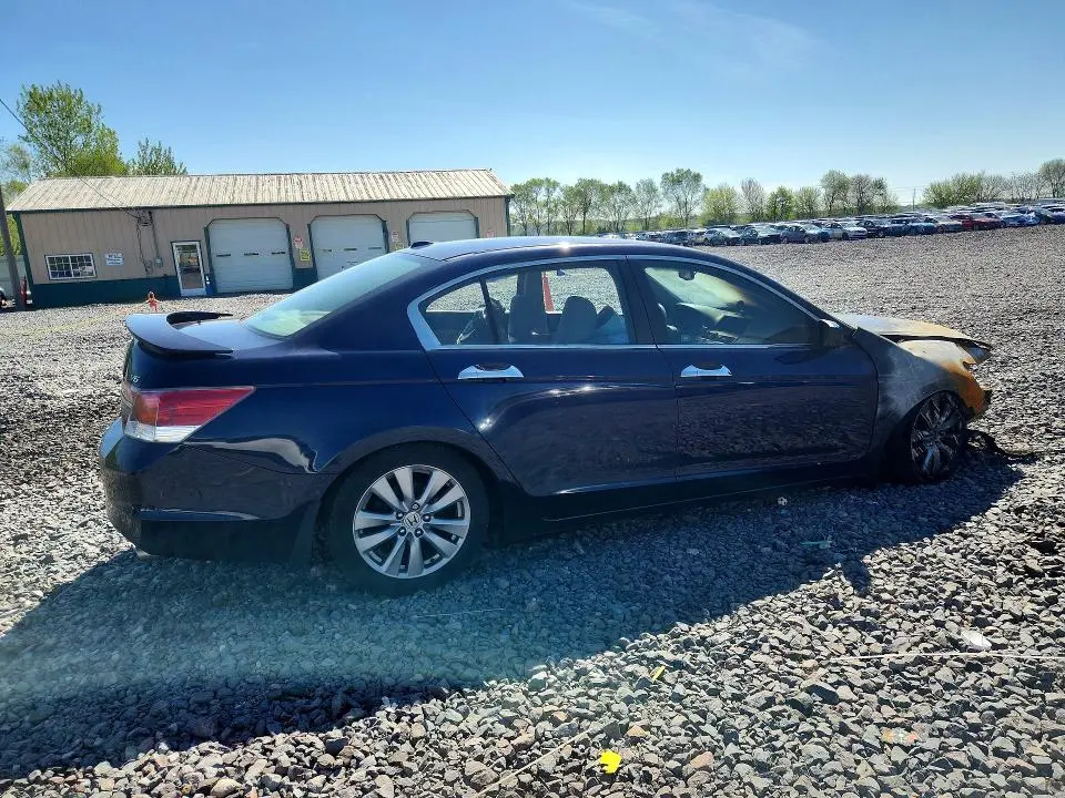 2011 HONDA ACCORD EXL  