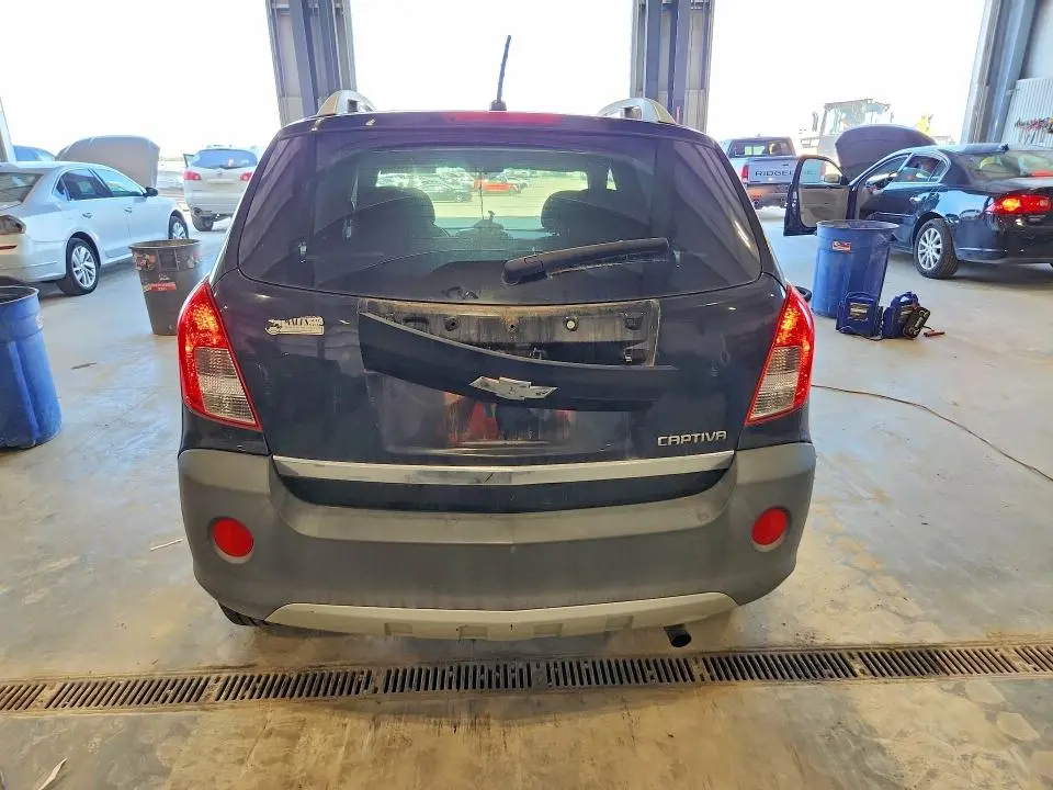 2014 CHEVROLET CAPTIVA LS  