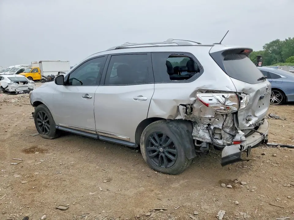 2013 NISSAN PATHFINDER S  