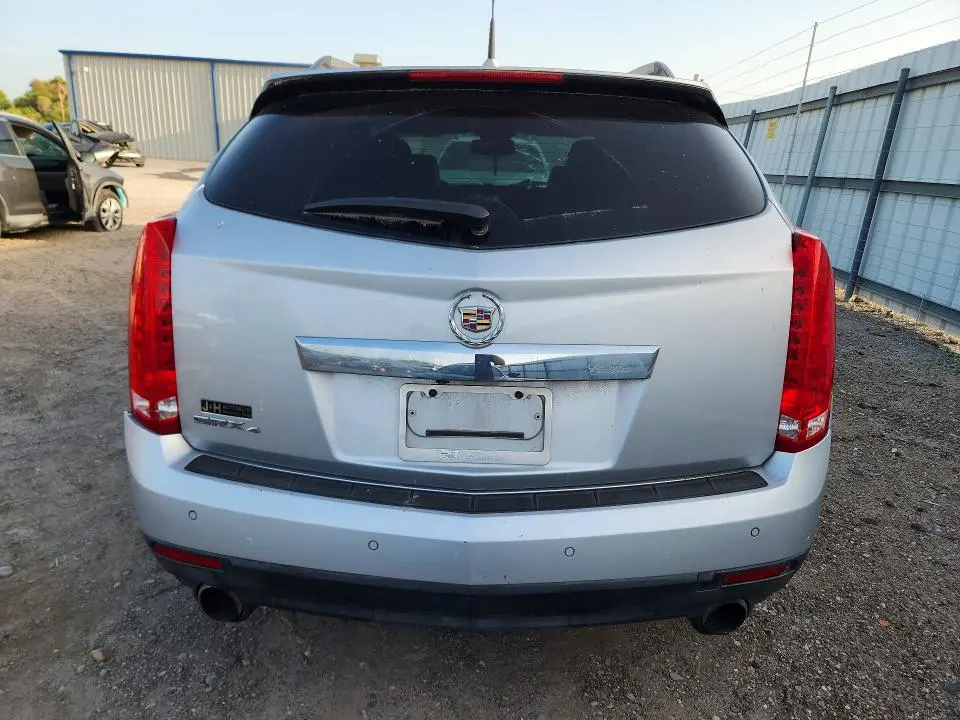 2011 CADILLAC SRX   
