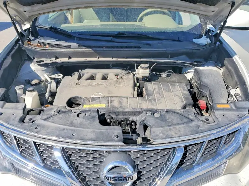 2011 NISSAN MURANO S  