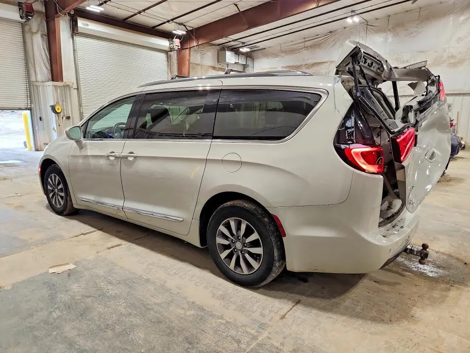 2019 CHRYSLER PACIFICA TOURING L PLUS  