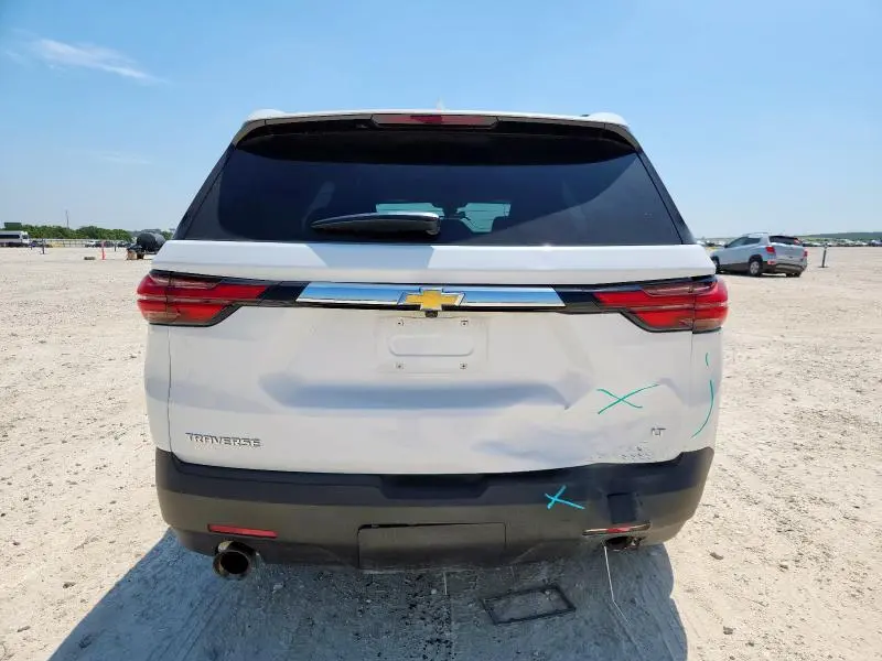2023 CHEVROLET TRAVERSE LT  