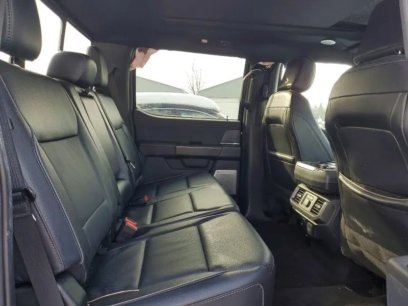 2024 FORD F150 LARIAT  