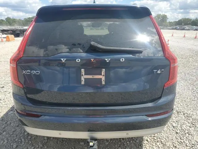 2022 VOLVO XC90 T6 MOMENTUM  