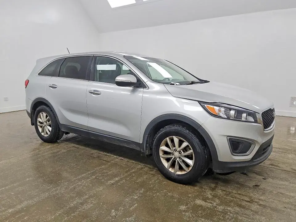 2016 KIA SORENTO L  