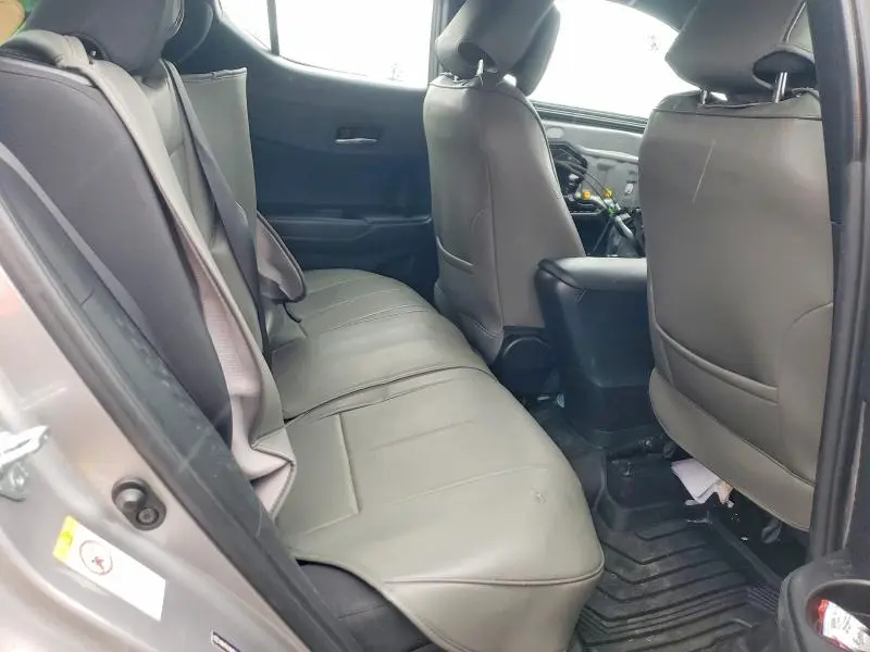 2018 TOYOTA C-HR XLE PREMIUM  