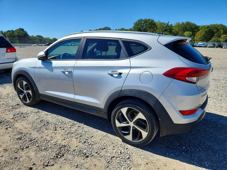 2016 HYUNDAI TUCSON SPORT  