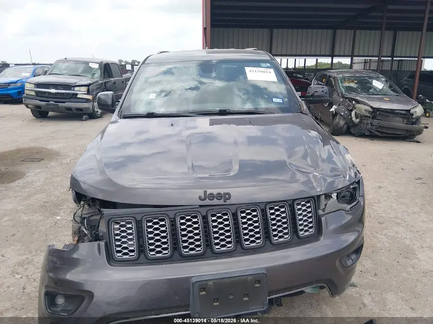 2017 JEEP GRAND CHEROKEE ALTITUDE 4X2