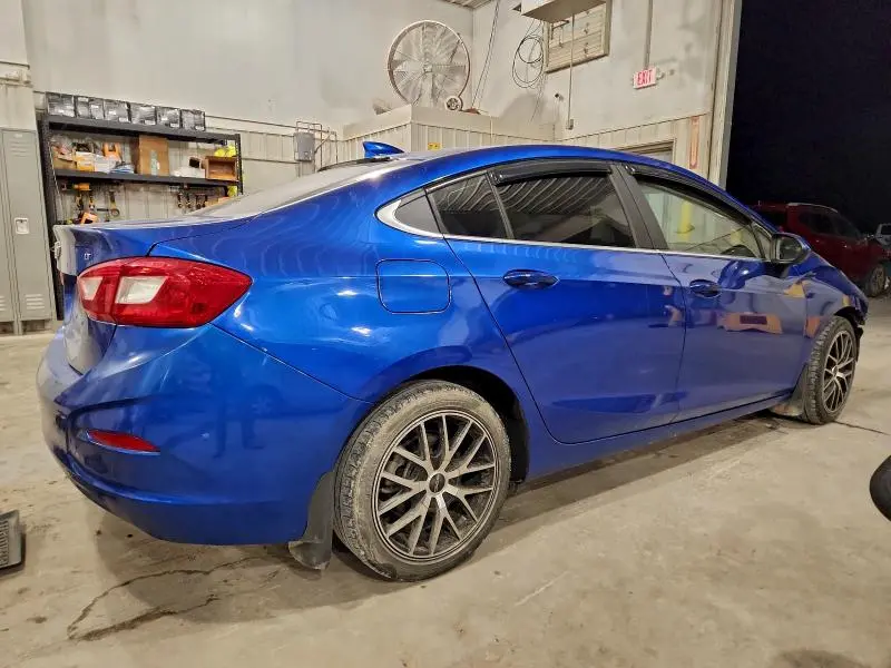 2016 CHEVROLET CRUZE LT  