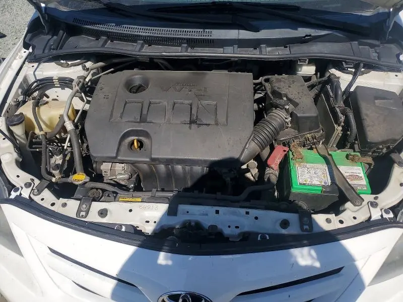 2013 TOYOTA COROLLA S  