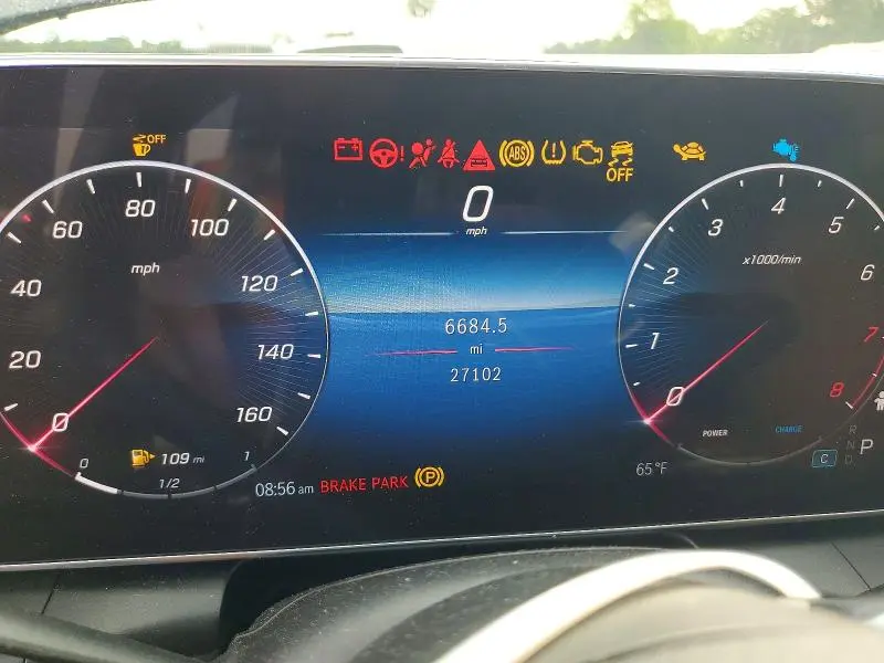 2024 MERCEDES-BENZ GLC 300  