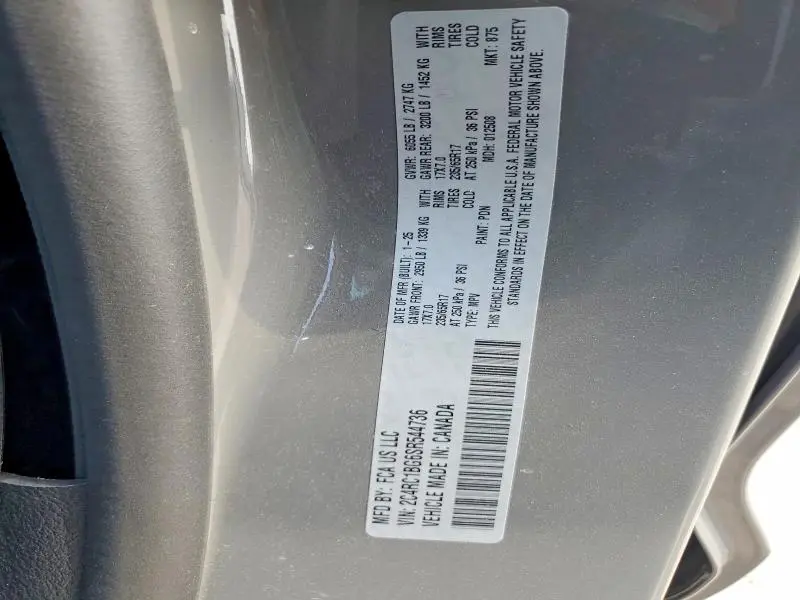 2025 CHRYSLER PACIFICA SELECT  
