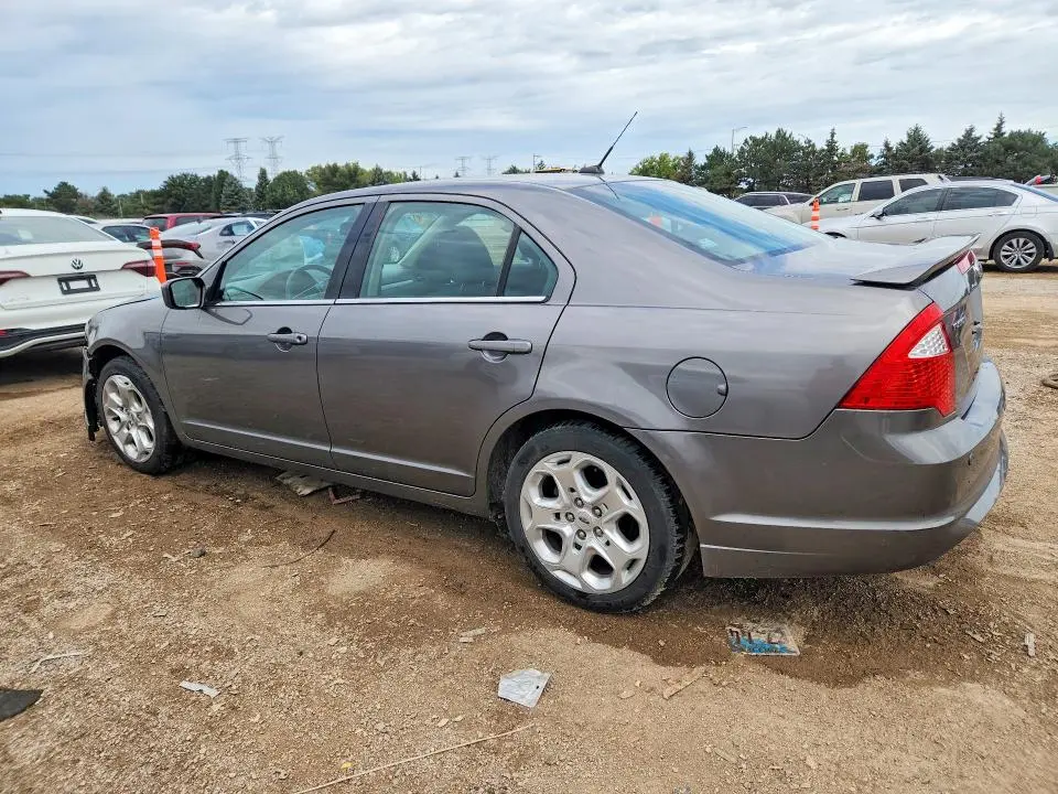 2010 FORD FUSION SE  