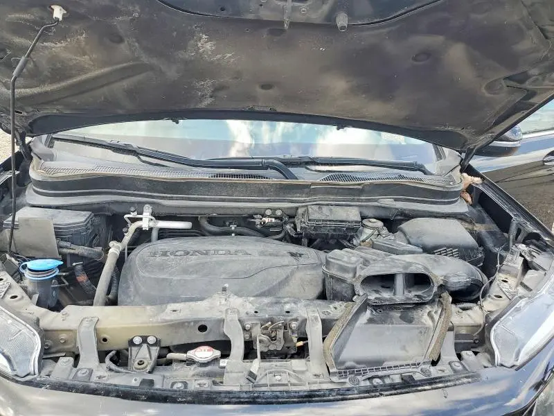 2022 HONDA PILOT SE  