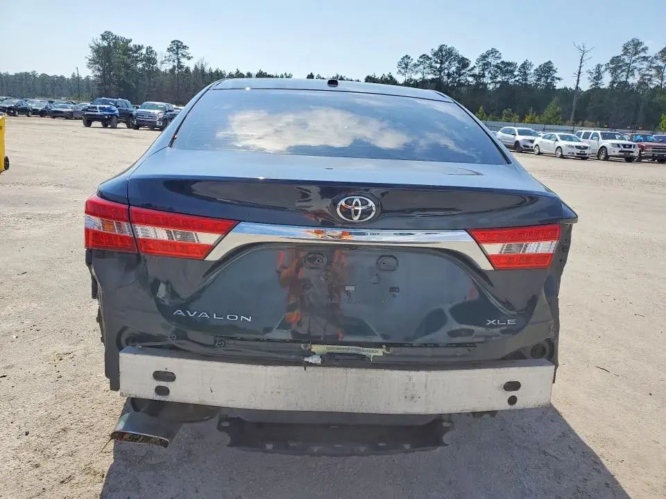 2015 TOYOTA AVALON XLE  