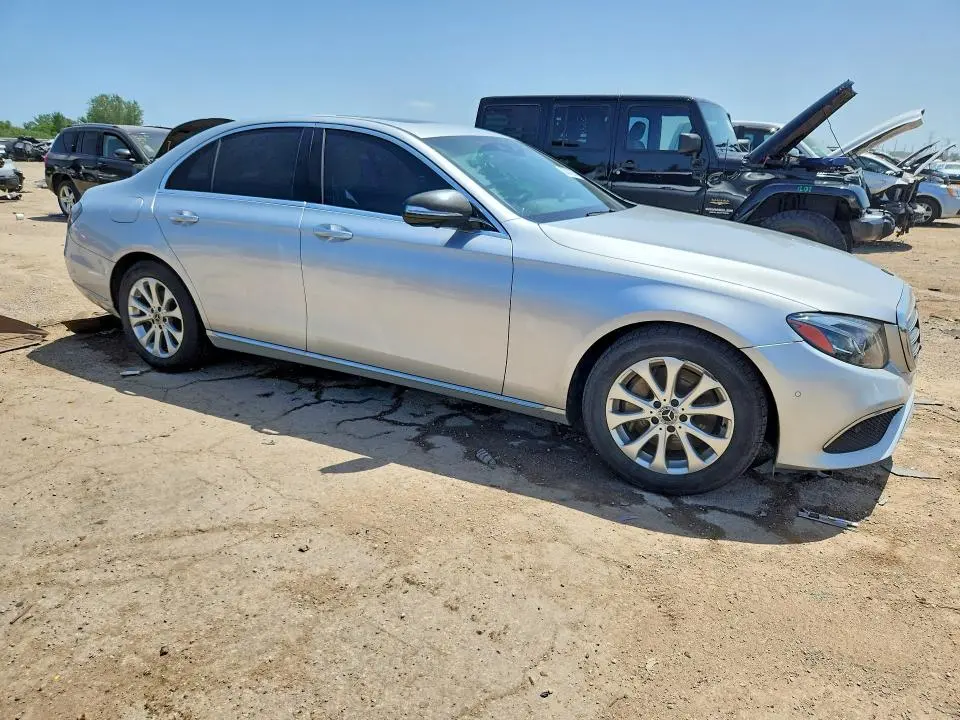 2017 MERCEDES-BENZ E 300 4MATIC  