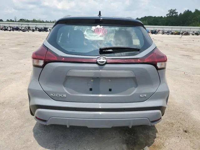 2024 NISSAN KICKS SR  