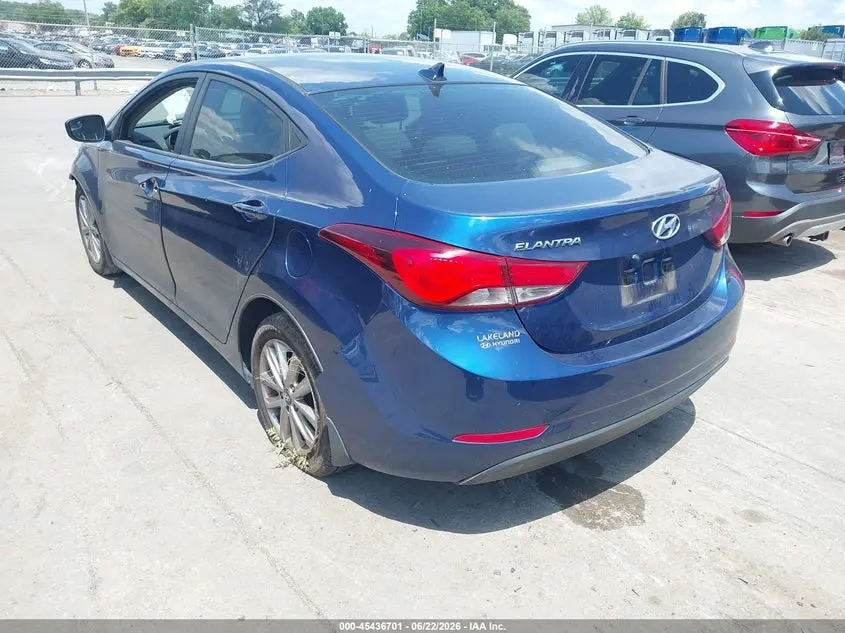 2015 HYUNDAI ELANTRA SE