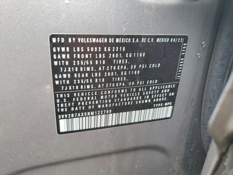 2022 VOLKSWAGEN TIGUAN SE  