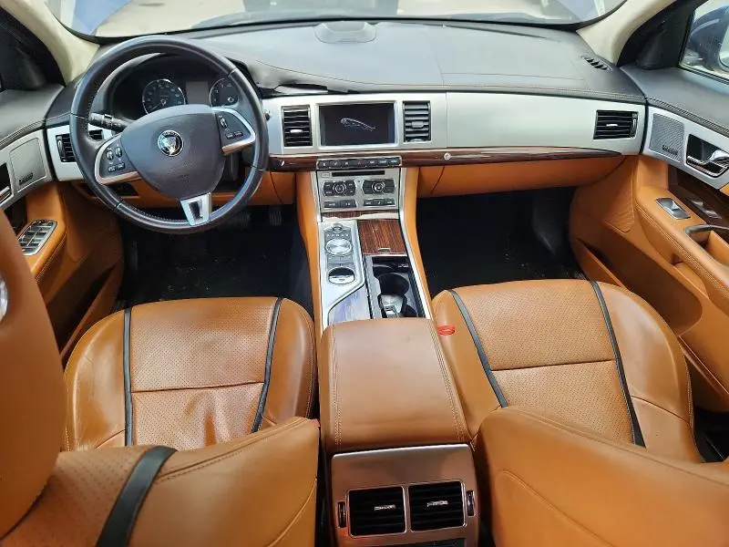 2015 JAGUAR XF 3.0 SPORT  