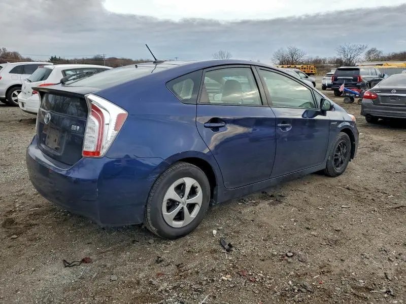 2014 TOYOTA PRIUS   