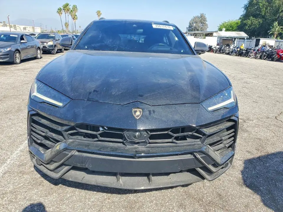 2020 LAMBORGHINI URUS   