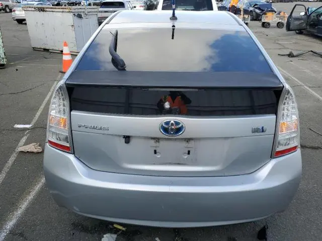 2011 TOYOTA PRIUS   