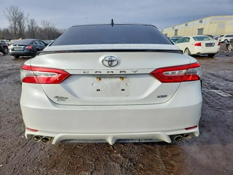 2019 TOYOTA CAMRY XSE  
