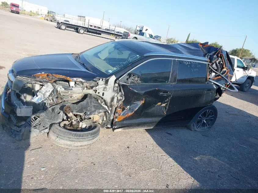 2016 TOYOTA HIGHLANDER XLE V6