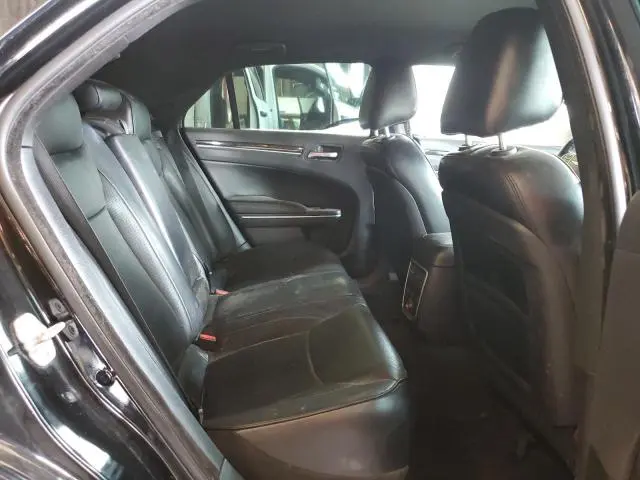 2014 CHRYSLER 300C   