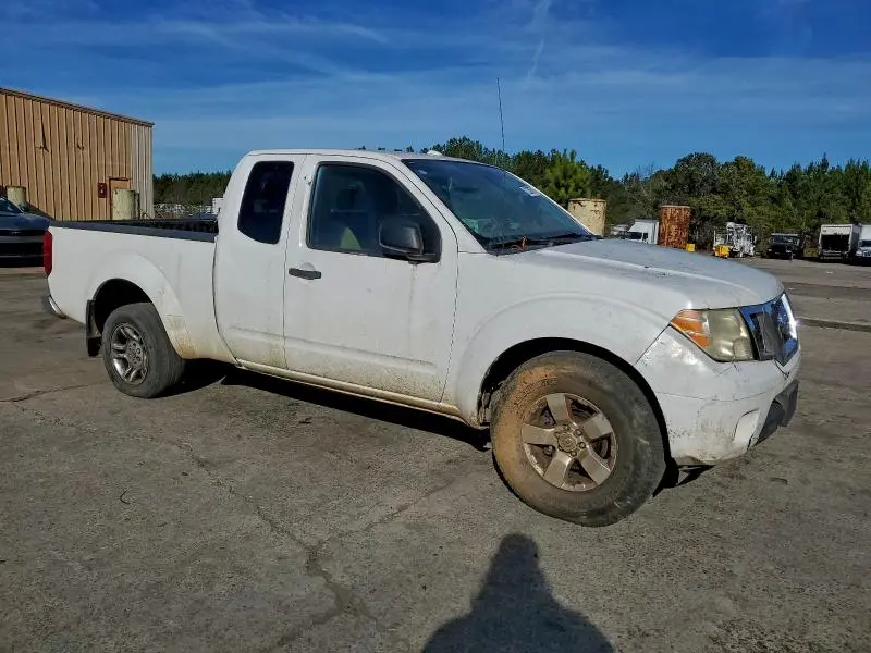 2012 NISSAN FRONTIER SV  